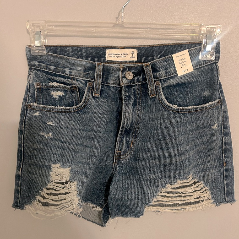 Abercrombie Mid Rise Curve Love Shorts